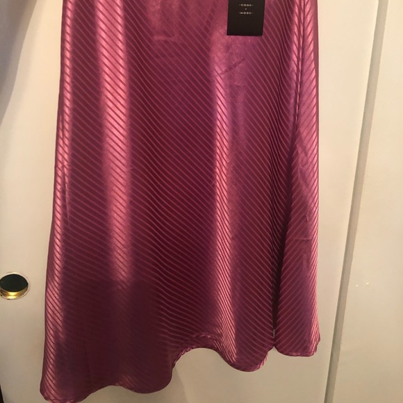 Code X Mode Midi/Under Knee Skirt - Picture 3 of 3